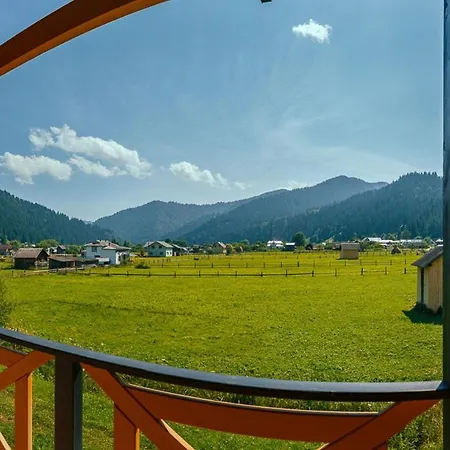 Chata на ґанку Verchovyna