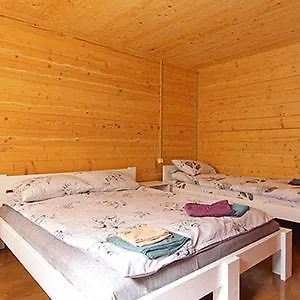 Lodge на ґанку Verkhovyna